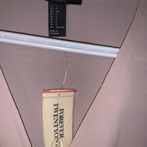 BLUSH WRAP DRESS - Picture 3 of 3